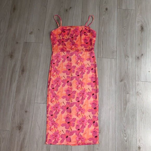 Floral midi dress - Picture 2 of 4